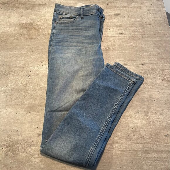 High Rise Blue Jeans- Hollister - Picture 1 of 5